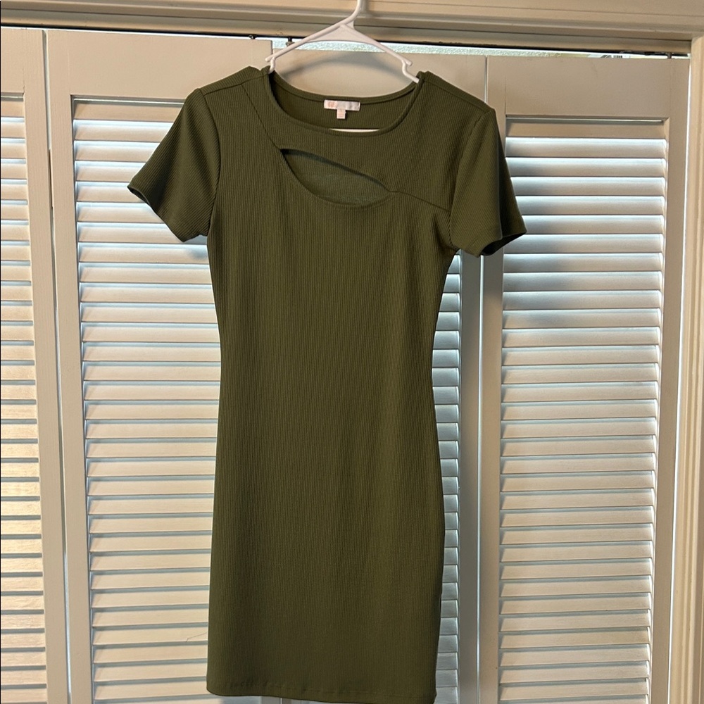 Gianni Bini Olive Green Short Sleeve Cutout Bodycon Dress